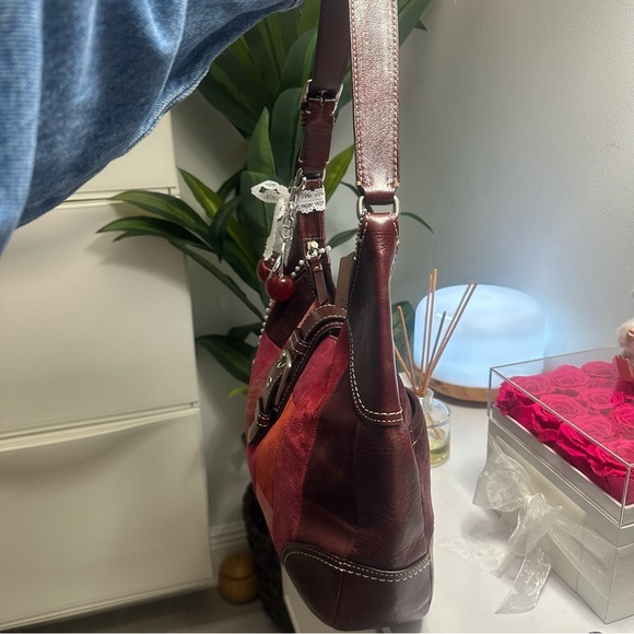 Coach Hampton Berry Suede Mosaic Hobo 🍒💋 - Picture 3 of 5
